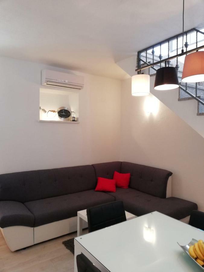 Apartment Porat Trogir Exteriör bild