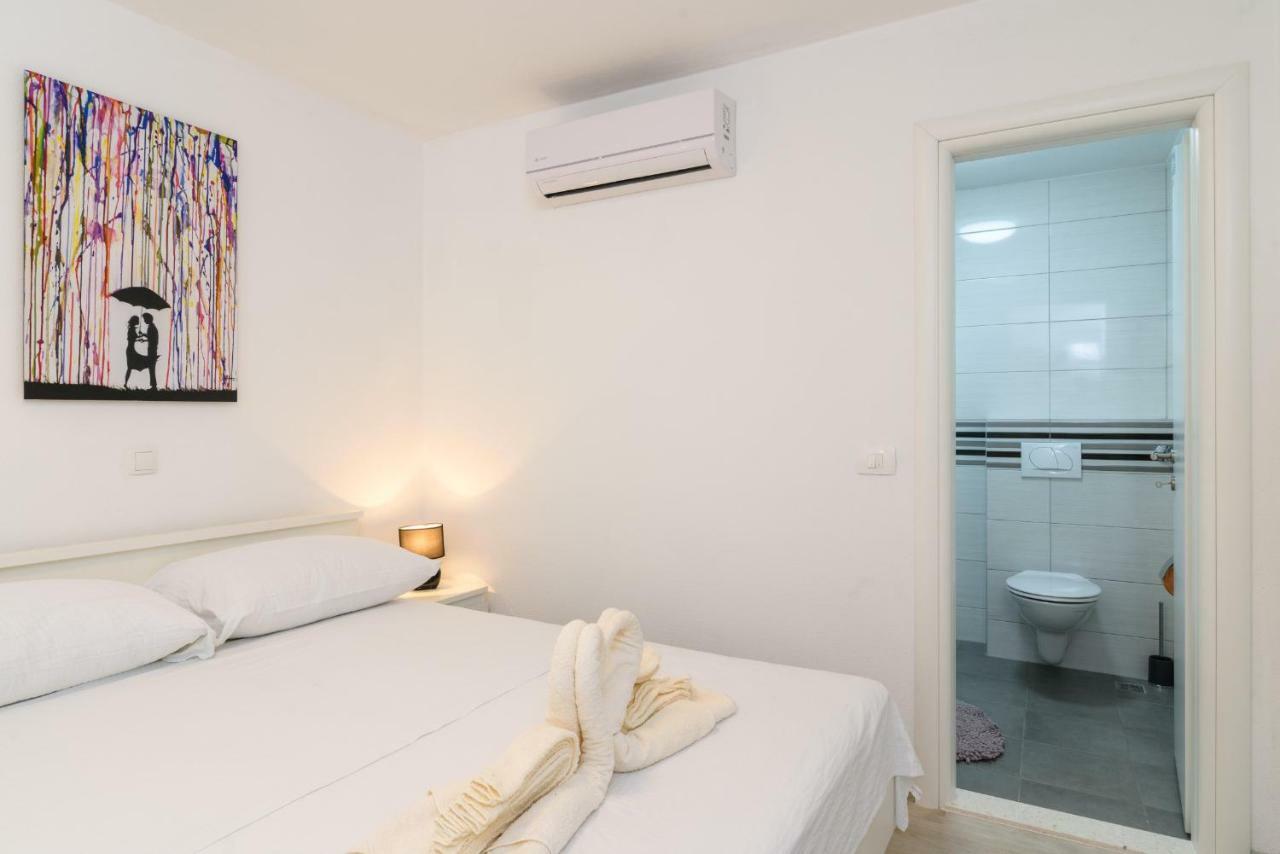 Apartment Porat Trogir Exteriör bild