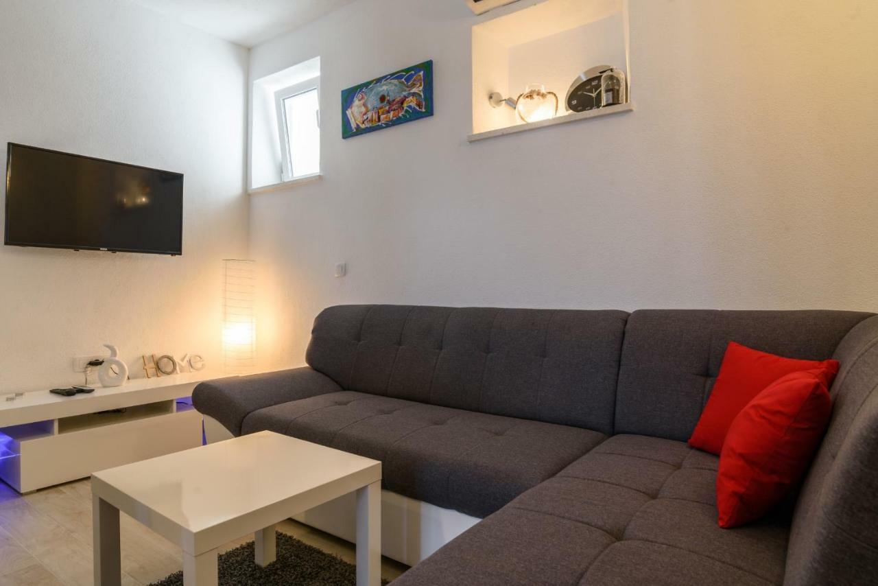 Apartment Porat Trogir Exteriör bild